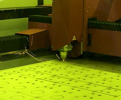 Fiber Laser Cutter